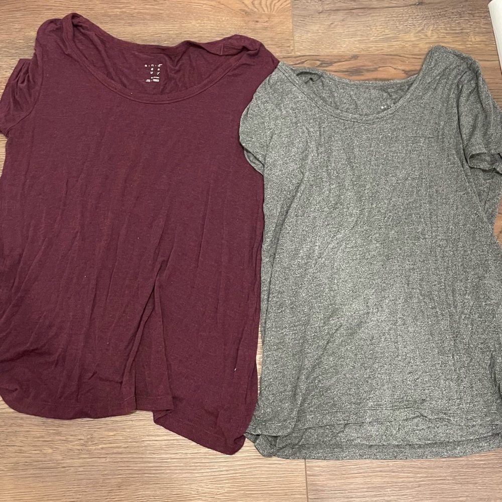 Bundle of 2 heather grey + maroon rayon shirts
